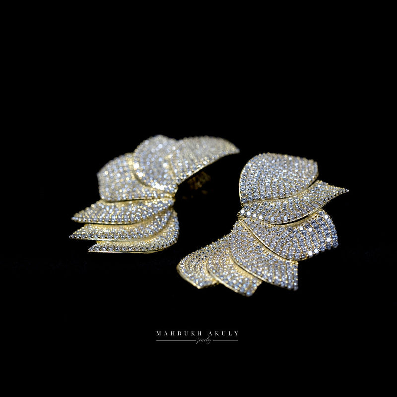 Pleated pave zirconia earrings